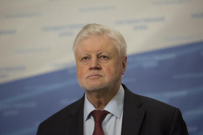 Миронов предложил выдавать льготные кредиты на строительство частных домов