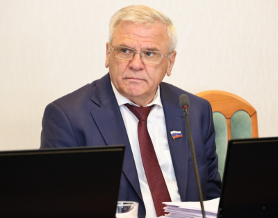 Евгений Люлин: &laquo;Большинство нижегородцев поддерживает парламент в решении защитить детей от вейпов&raquo;