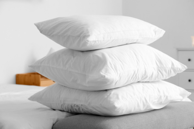 Бабушкины перины и подушки: как ухаживать за пером и пухом