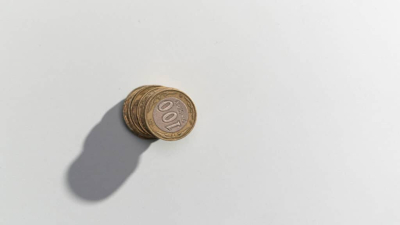 Казахстан тратит на погашение долгов почти столько же, сколько берет из Нацфонда