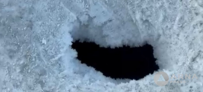 О яме на одном из перекрестков предупреждают семейчане