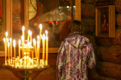 Составлен список правил поведения в церкви и храме: блюдем благочестие