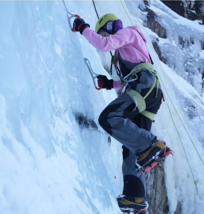 В ущелье Ала-Арча прошел открытый чемпионат Кыргызстана по ледолазанию