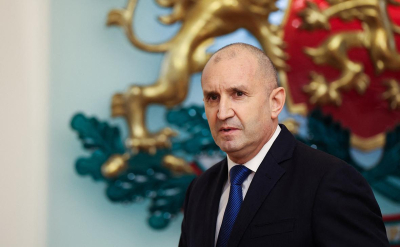 Президент Болгарии решил уйти в отставку