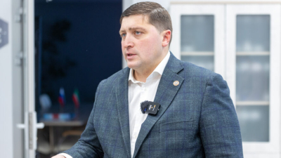 Мэр Нижнекамска рассказал о мерах безопасности, введенных после ЧП с ребенком в лицее 12/03/2026 &ndash; Новости