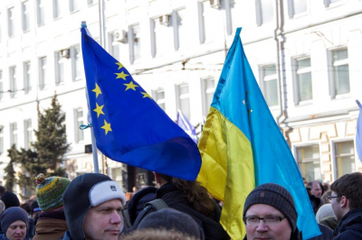 ЕС отказался предоставить Киеву &euro;220 млн помощи для фермеров из-за блокады портов