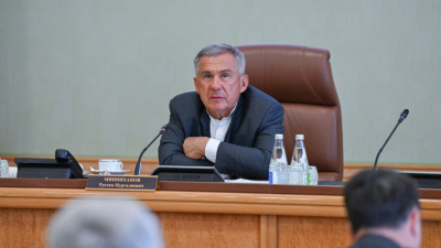 "Жизнь важнее неудобств": раис Татарстана призвал жителей спускаться в укрытия при угрозе БПЛА 13/08/2026 &ndash;