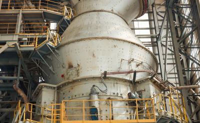 Генпрокуратура подала иск об изъятии у Льва Кветного цементных заводов