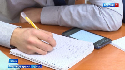 Учителя-блогеры набирают миллионы просмотров: как педагоги меняют подход к обучению