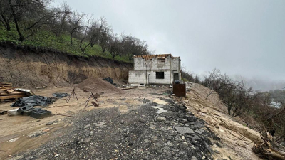 Грязевая масса сошла в Алматы на месте незаконного строительства (фото)