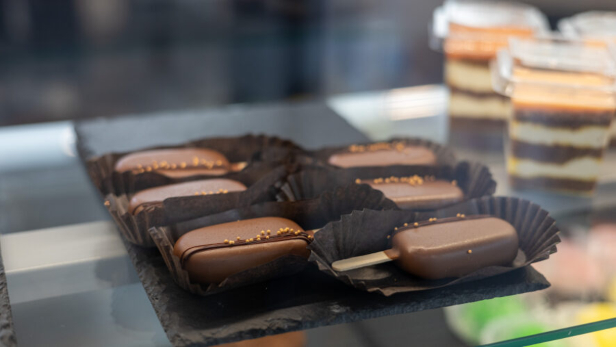 Торты, турецкие сладости, шоколад: какие десерты жители Казани дарят на 8 марта &ndash; рассказываем 06/03/2026 &ndash; Новости