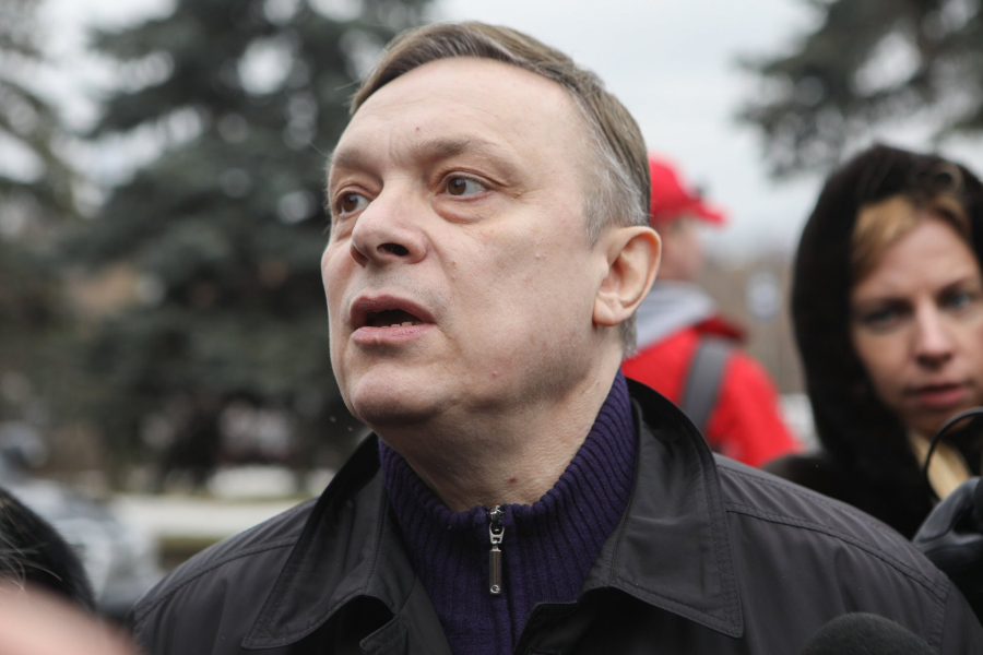 Блогер Михеев обратился в суд с иском о защите чести против продюсера Разина