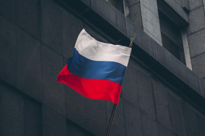Политолог Глазунов призвал РФ закрыть границы со странами Балтии