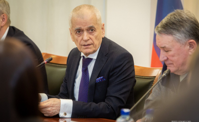 Академик Онищенко спрогнозировал подъем ОРВИ в середине сентября