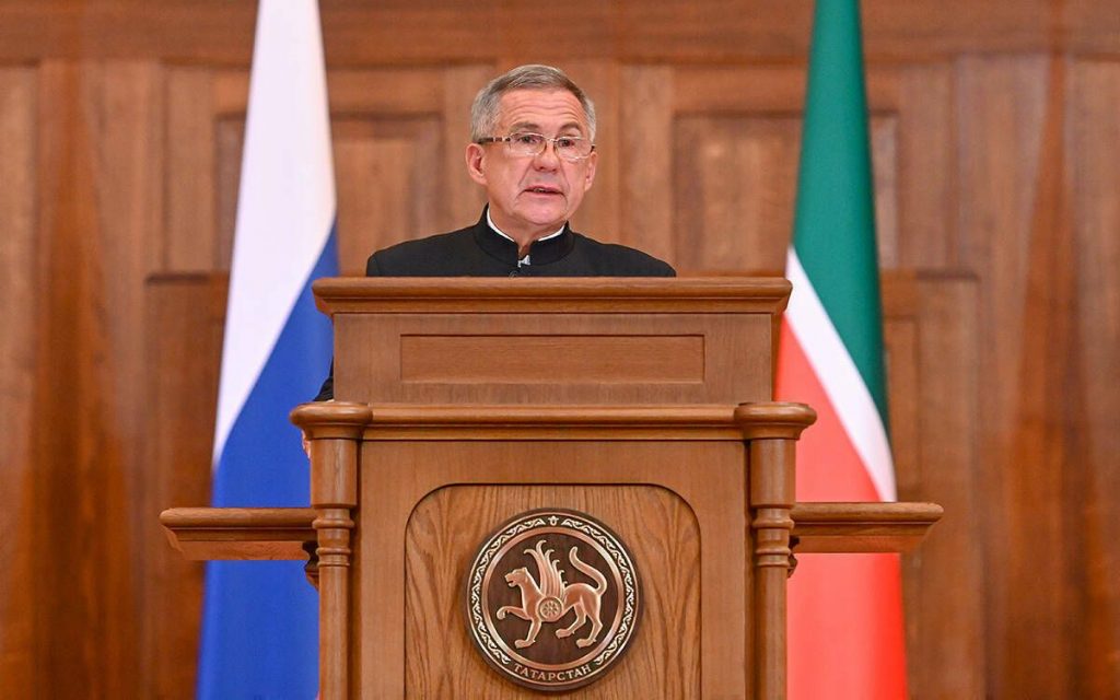 Рустам Минниханов сегодня обратится с посланием к Госсовету Татарстана