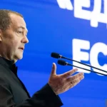 Медведев предсказал крах Армении из-за изменившихся отношений с РФ