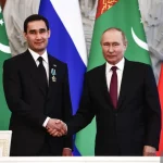 Путин провел встречу с президентом Туркмении