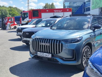 Спрос на подержанные авто из Китая в Сибири рванул вверх: популярные модели