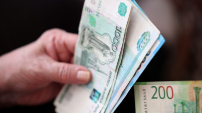 Ущерб на 2 млн рублей: бабушка из Бугульмы рванула в Казань, чтобы обогатить аферистов 10/02/2026 – Новости