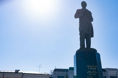 «Тукай загадочен и безграничен - и мы мало его знаем!»: эксперты о подписании Путиным указа о праздновании 150-летия поэта