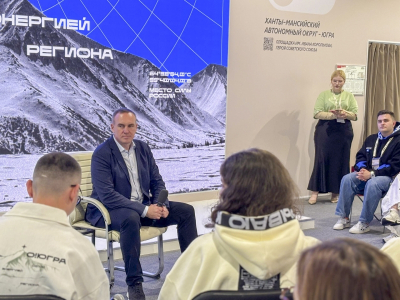 Кухарук ответил на «неудобные вопросики» юных югорчан: «Не каждый взрослый справится»