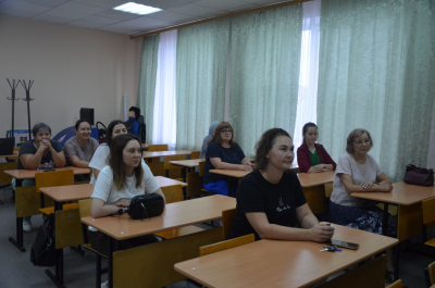 Сарманнан Эльвира Андриянова иң оста машина йөртүче хатын-кыз булып танылды