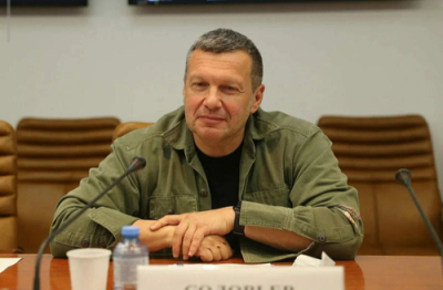 «На уровне популизма и пошлости» — Владимир Соловьёв резко раскритиковал Сергея Миронова за слова о замедлении Telegram