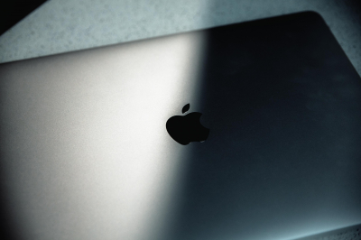ФАС потребовала от Apple устранить дискриминацию россиян до 15 июля